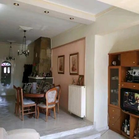 Ioannis Apartamento Mégara Exterior foto