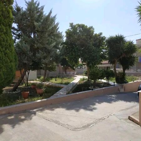 Ioannis Apartamento Mégara Exterior foto